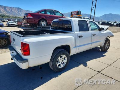 Trzecie zdjęcie samochodu z tyłu: 2007 DODGE DAKOTA QUAD SLT VIN:1D7HW48N47S197557 - miniatura