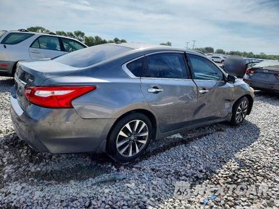 Trzecie zdjęcie samochodu z tyłu: 2017 NISSAN ALTIMA 2.5 SV VIN:1N4AL3AP3HC220550 - miniatura