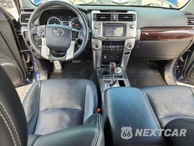 Zdjęcie 8 z 13 samochodu: 2016 TOYOTA 4RUNNER LIMITED VIN:JTEBU5JR6G5337269 - miniatura