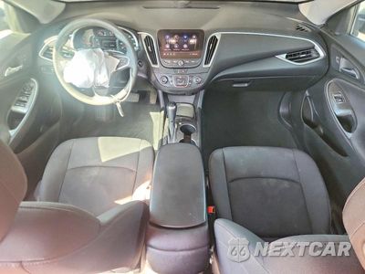 Zdjęcie 8 z 12 samochodu: 2020 CHEVROLET MALIBU LS VIN:1G1ZB5ST8LF128096 - miniatura
