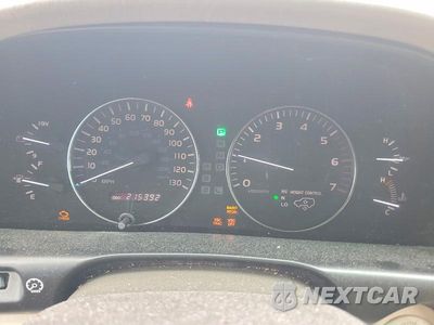 Zdjęcie 9 z 13 samochodu: 2005 LEXUS LX 470 VIN:JTJHT00W653552863 - miniatura