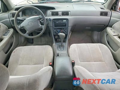 Zdjęcie 8 z 12 samochodu: 1998 TOYOTA CAMRY LE VIN:JT2BG22K4W0133084 - miniatura
