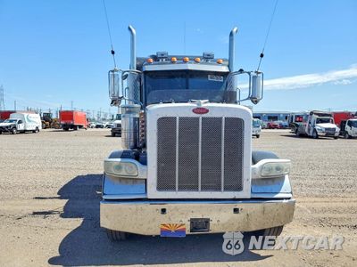Piąte zdjęcie samochodu w środku: 2013 PETERBILT 388 SEMI TRUCK VIN:1XPWD49X5DD172303 - miniatura