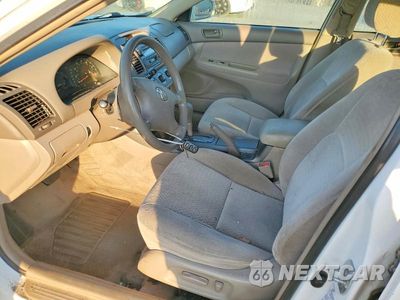 Zdjęcie 7 z 12 samochodu: 2002 TOYOTA CAMRY LE VIN:4T1BE32K72U025933 - miniatura