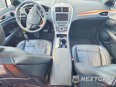 Zdjęcie 8 z 12 samochodu: 2020 LINCOLN MKZ RESERVE VIN:3LN6L5LU5LR608755 - miniatura
