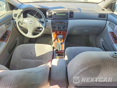 Zdjęcie 8 z 12 samochodu: 2006 TOYOTA COROLLA LE VIN:1NXBR32E76Z719672 - miniatura
