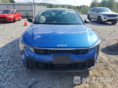 Piąte zdjęcie samochodu w środku: 2025 KIA K4 GT LINE VIN:3KPFW4DE5SE180351 - miniatura