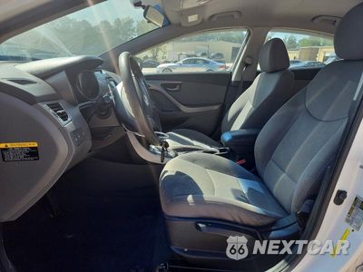 Zdjęcie 7 z 13 samochodu: 2013 HYUNDAI ELANTRA GLS VIN:5NPDH4AE8DH454274 - miniatura