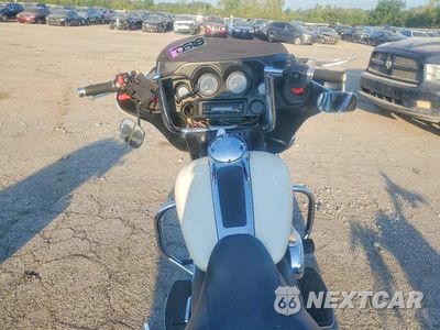 Zdjęcie 6 z 9 samochodu: 2012 HARLEY-DAVIDSON FLHTP POLICE ELECTRA GLIDE VIN:1HD1FMM19CB645993 - miniatura