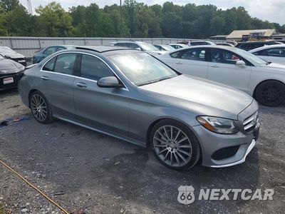 Czwarte zdjęcie samochodu z boku: 2016 MERCEDES-BENZ C 300 VIN:55SWF4JB2GU144532 - miniatura