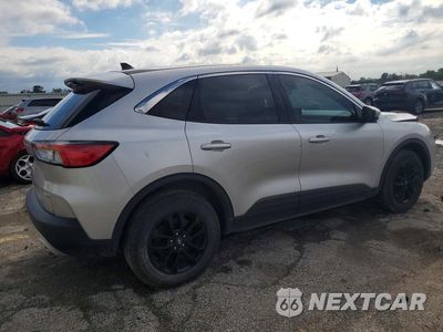 Trzecie zdjęcie samochodu z tyłu: 2020 FORD ESCAPE SE VIN:1FMCU9G63LUB82673 - miniatura