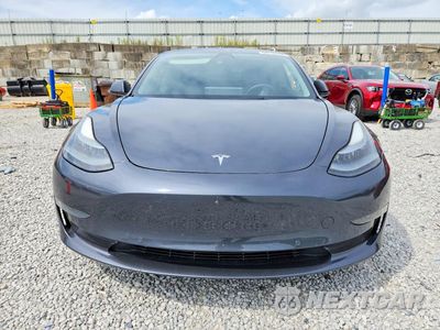 Piąte zdjęcie samochodu w środku: 2022 TESLA MODEL 3 VIN:5YJ3E1EA0NF142959 - miniatura