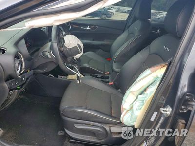 Zdjęcie 7 z 12 samochodu: 2024 KIA FORTE GT LINE VIN:3KPF54ADXRE805836 - miniatura