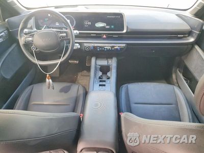 Zdjęcie 8 z 12 samochodu: 2025 HYUNDAI IONIQ 6 LIMITED VIN:KMHM54AC9SA089482 - miniatura