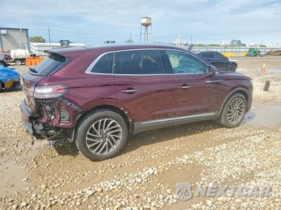 Trzecie zdjęcie samochodu z tyłu: 2020 LINCOLN NAUTILUS RESERVE VIN:2LMPJ8K95LBL25350 - miniatura