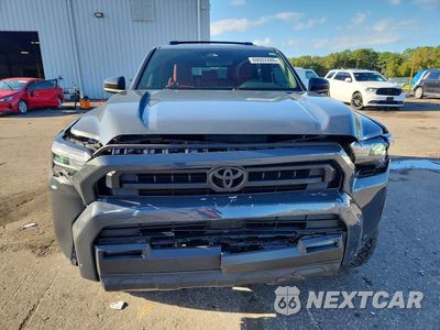 Piąte zdjęcie samochodu w środku: 2025 TOYOTA 4RUNNER SR5 VIN:JTEVA5BR8S5006433 - miniatura