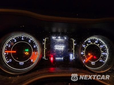 Zdjęcie 9 z 13 samochodu: 2015 JEEP CHEROKEE LATITUDE VIN:1C4PJMCS7FW687550 - miniatura