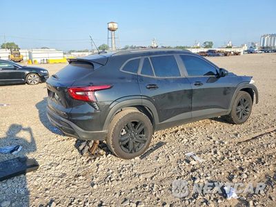 Trzecie zdjęcie samochodu z tyłu: 2026 CHEVROLET TRAX ACTIV VIN:KL77LKEP0TC098079 - miniatura