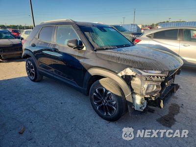 Czwarte zdjęcie samochodu z boku: 2022 CHEVROLET TRAILBLAZER LT VIN:KL79MPSL3NB043543 - miniatura