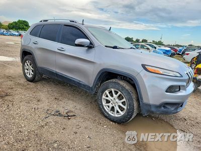 Czwarte zdjęcie samochodu z boku: 2017 JEEP CHEROKEE LATITUDE VIN:1C4PJMCS7HW656303 - miniatura