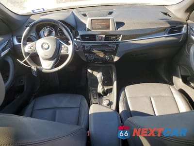 Zdjęcie 8 z 13 samochodu: 2018 BMW X1 SDRIVE28I VIN:WBXHU7C34J3H43479 - miniatura