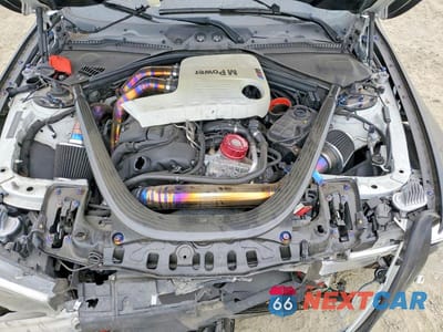 Zdjęcie 11 z 12 samochodu: 2018 BMW M4 VIN:WBS4Y9C54JAA85535 - miniatura