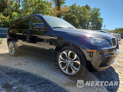 Czwarte zdjęcie samochodu z boku: 2012 BMW X5 M VIN:5YMGY0C58CLK27185 - miniatura