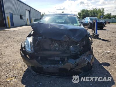 Piąte zdjęcie samochodu w środku: 2019 NISSAN SENTRA SV VIN:3N1AB7AP1KY265928 - miniatura
