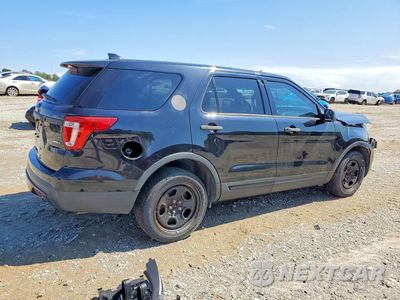 Trzecie zdjęcie samochodu z tyłu: 2017 FORD EXPLORER POLICE INTERCEPTOR VIN:1FM5K8AR7HGB41044 - miniatura
