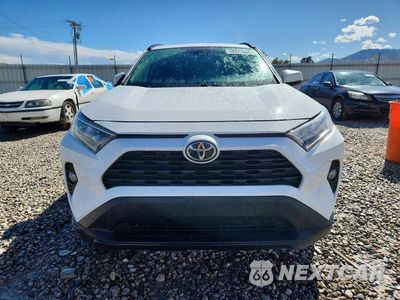 Piąte zdjęcie samochodu w środku: 2021 TOYOTA RAV4 XLE VIN:2T3P1RFVXMC211132 - miniatura
