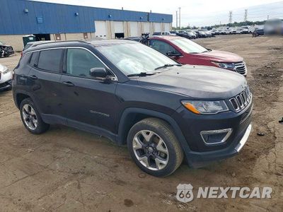 Czwarte zdjęcie samochodu z boku: 2019 JEEP COMPASS LIMITED VIN:3C4NJDCB1KT827244 - miniatura