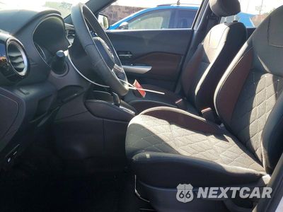 Zdjęcie 7 z 13 samochodu: 2019 NISSAN KICKS SR VIN:3N1CP5CU7KL568078 - miniatura