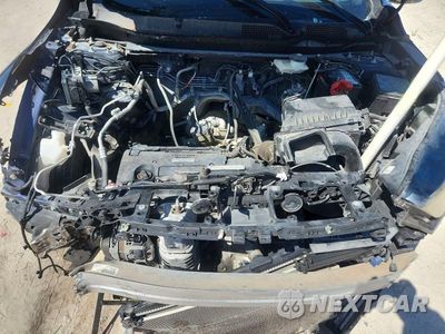 Zdjęcie 12 z 14 samochodu: 2017 HONDA CR-V LX VIN:5J6RW5H34HL003473 - miniatura