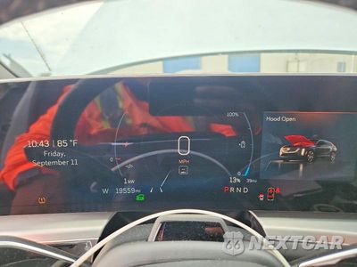 Zdjęcie 9 z 14 samochodu: 2024 CADILLAC LYRIQ LUXURY VIN:1GYKPRRL6RZ126582 - miniatura