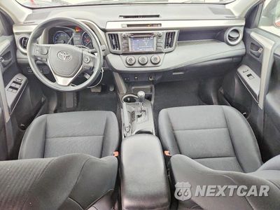 Zdjęcie 8 z 13 samochodu: 2018 TOYOTA RAV4 LE VIN:2T3BFREV6JW760723 - miniatura