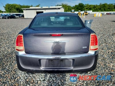 Zdjęcie 6 z 12 samochodu: 2013 CHRYSLER 300 VIN:2C3CCAAG3DH577617 - miniatura