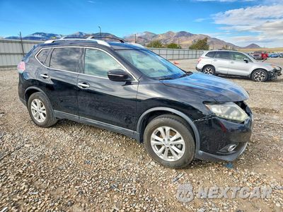 Czwarte zdjęcie samochodu z boku: 2014 NISSAN ROGUE SV VIN:5N1AT2MT0EC845007 - miniatura