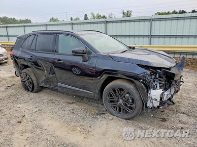 Czwarte zdjęcie samochodu z boku: 2026 TOYOTA RAV4 PLUG-IN HYBRID XSE VIN:JTM7ERAV8TD001974 - miniatura