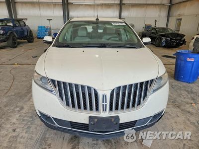 Piąte zdjęcie samochodu w środku: 2013 LINCOLN MKX VIN:2LMDJ8JK4DBL42892 - miniatura