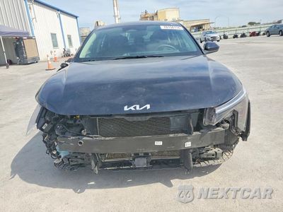 Piąte zdjęcie samochodu w środku: 2025 KIA K4 LXS VIN:3KPFT4DE9SE015802 - miniatura