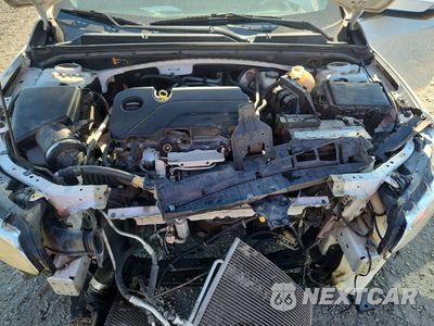 Zdjęcie 11 z 12 samochodu: 2016 CHEVROLET MALIBU LT VIN:1G1ZE5ST8GF320664 - miniatura