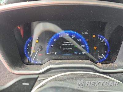 Zdjęcie 9 z 13 samochodu: 2019 TOYOTA COROLLA HATCHBACK XSE VIN:JTNK4RBE8K3051429 - miniatura