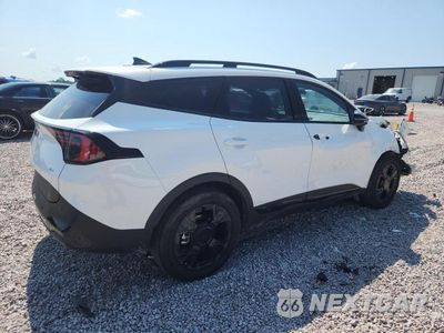 Trzecie zdjęcie samochodu z tyłu: 2026 KIA SPORTAGE HYBRID X-LINE VIN:KNDPVDDG3T7305731 - miniatura