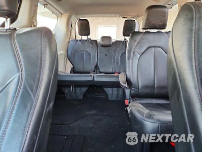 Zdjęcie 10 z 13 samochodu: 2017 CHRYSLER PACIFICA TOURING L VIN:2C4RC1BG0HR704652 - miniatura