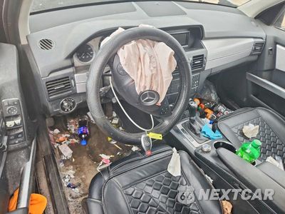 Zdjęcie 8 z 13 samochodu: 2010 MERCEDES-BENZ GLK 350 4MATIC VIN:WDCGG8HB9AF331523 - miniatura