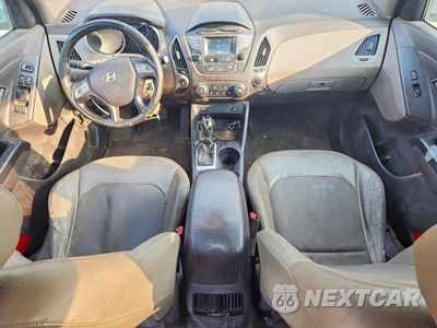 Zdjęcie 8 z 13 samochodu: 2015 HYUNDAI TUCSON SE VIN:KM8JU3AG6FU062456 - miniatura