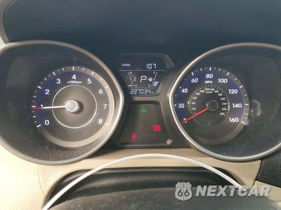 Zdjęcie 9 z 12 samochodu: 2016 HYUNDAI ELANTRA SE VIN:5NPDH4AE1GH752069 - miniatura