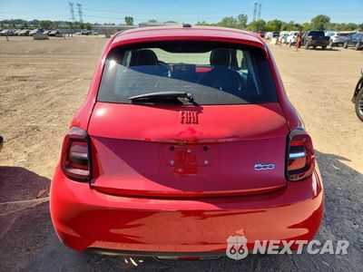 Zdjęcie 6 z 12 samochodu: 2024 FIAT 500 E RED VIN:ZFAFFAA46RX206628 - miniatura