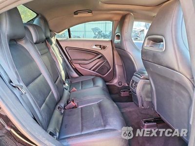 Zdjęcie 10 z 13 samochodu: 2015 MERCEDES-BENZ CLA 250 VIN:WDDSJ4EB4FN266968 - miniatura