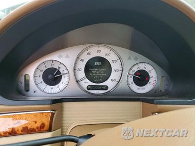 Zdjęcie 9 z 12 samochodu: 2008 MERCEDES-BENZ E 350 4MATIC VIN:WDBUF87X88B331179 - miniatura